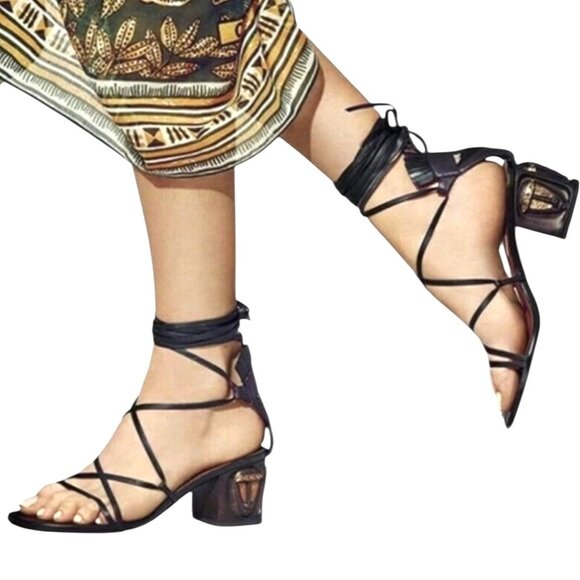 VALENTINO GARAVANI Mask Tribal Black Gladiator Sandals Heels Ankle Wrap 41 - Picture 1 of 15